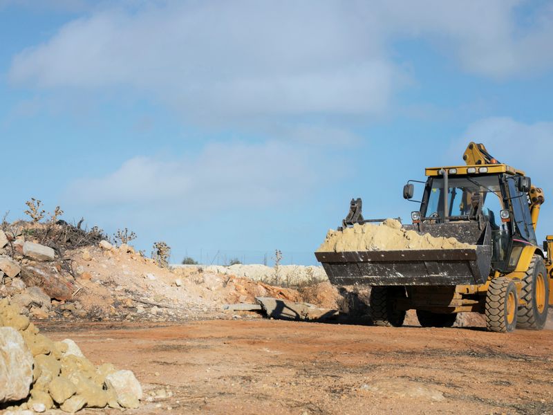 Fullers Earth - Natural industrial mineral